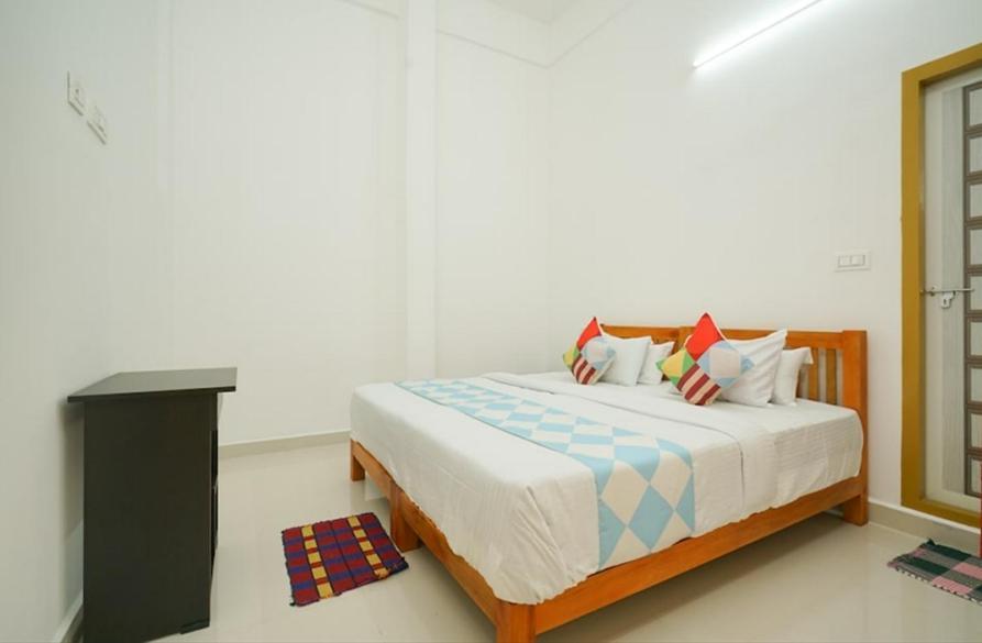 Greenpepperhomestay Munnar Anaviratty 外观 照片